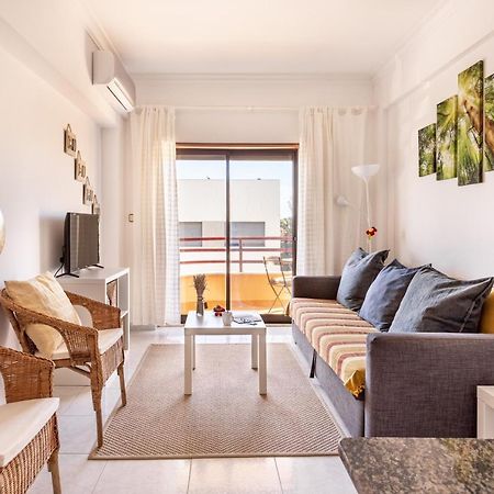 Joivy Deluxe Apt With Terrace In Costa Da Caprica Apartment Costa da Caparica Exterior photo